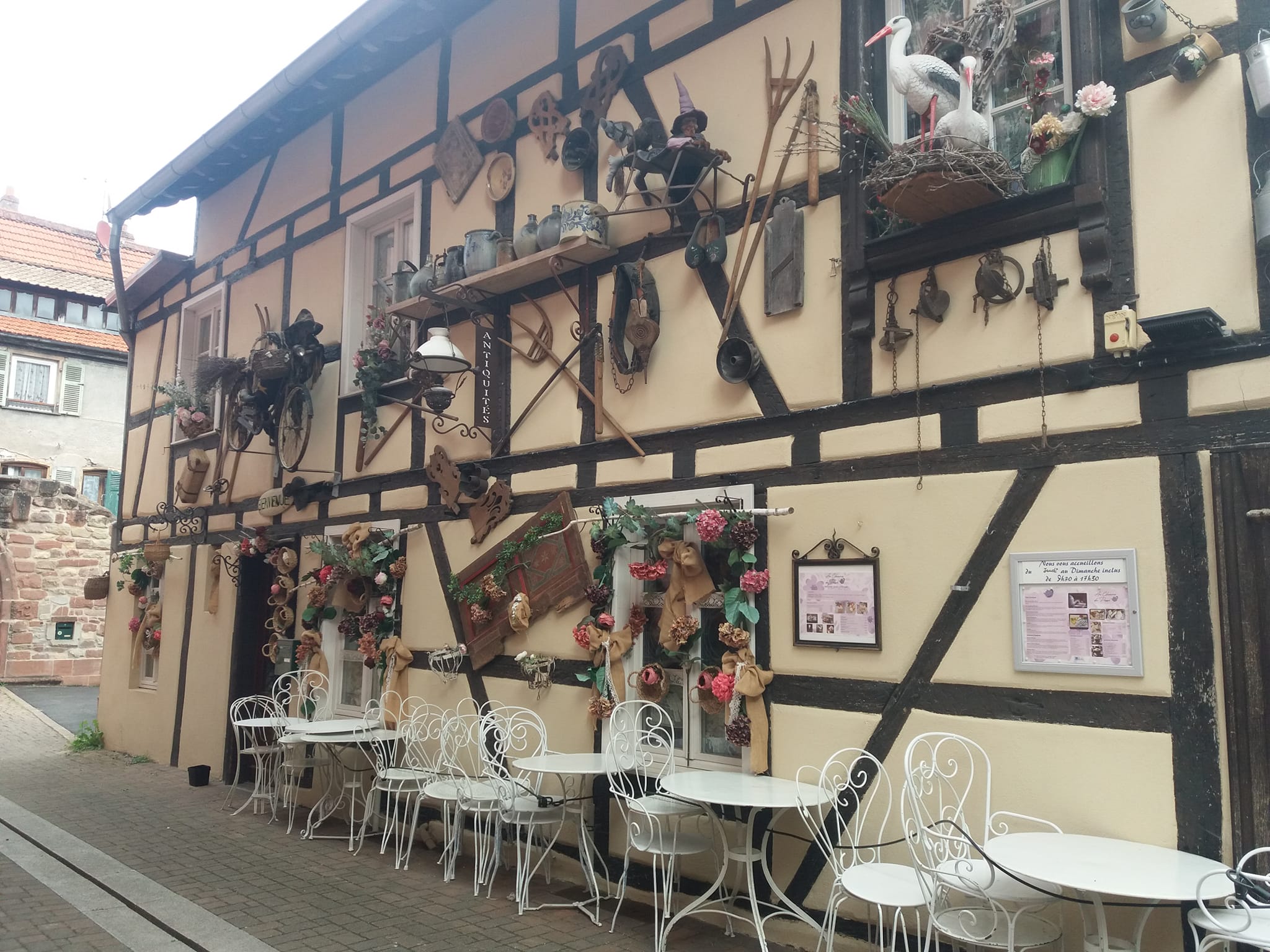 Facade Au Charme du Passe
